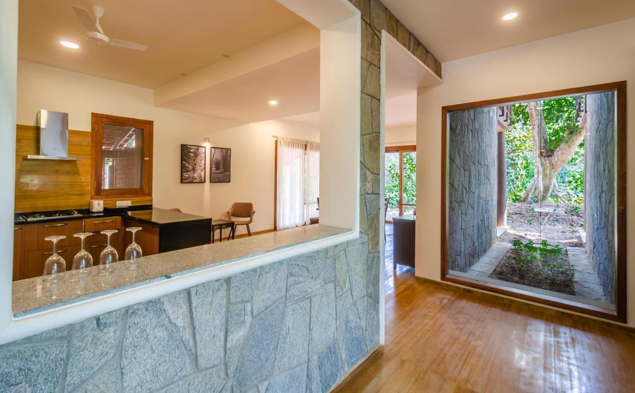 Stayvista At Acacia Villa One - Free Breakfast, Pool, Gym & Indoor Games Madikeri Exterior photo